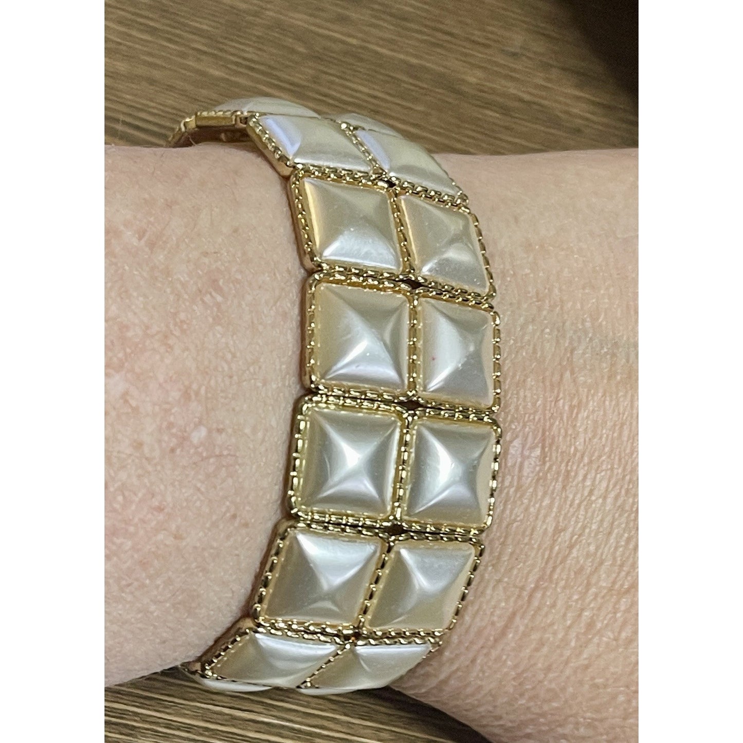 Vintage Retro Art Deco Faux MOP Panel Link Gold-tone Bracelet EUC Gorgeous