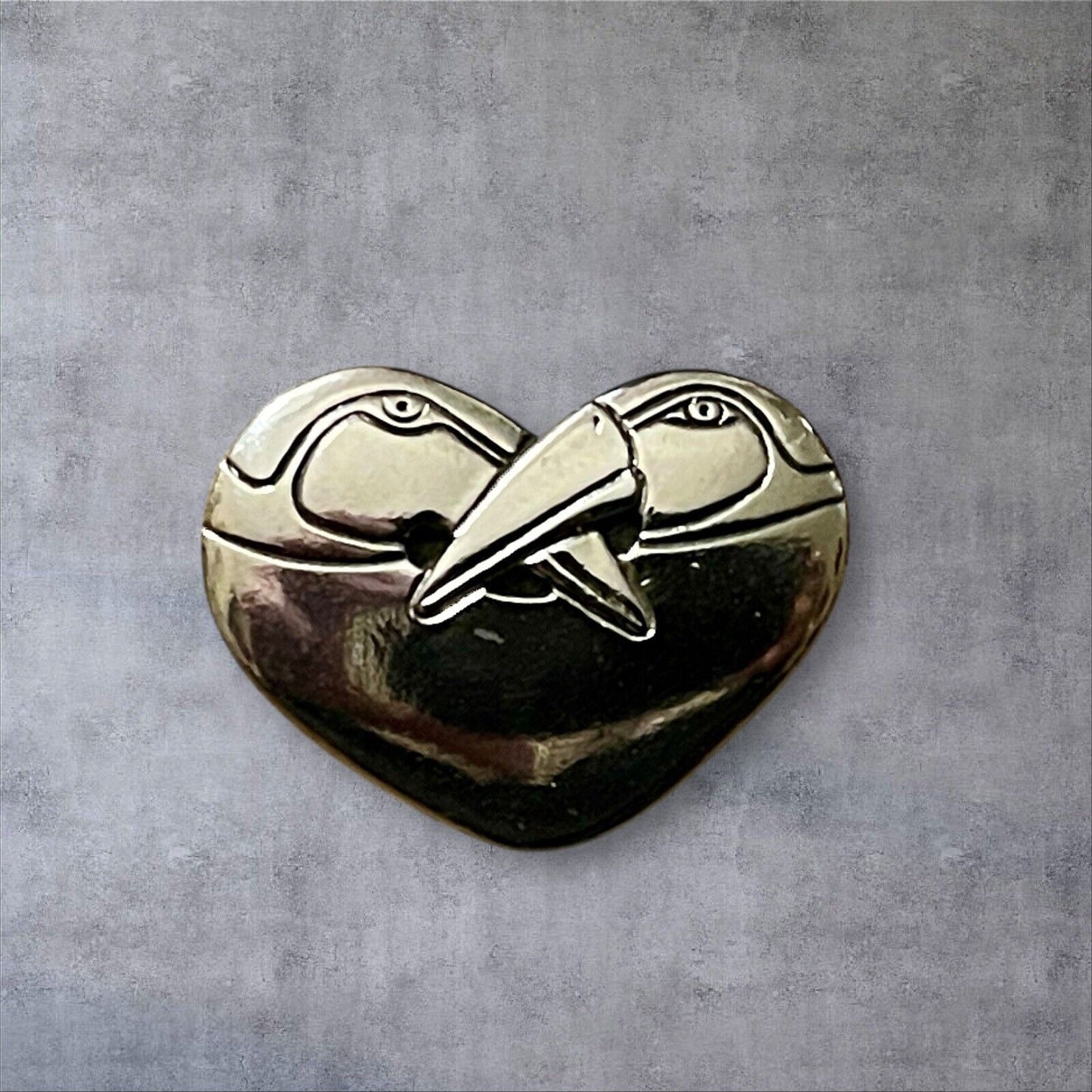 Vintage Retro Classic by Designer Laurel Burch “Dove Heart” Pin VGUC Gorgeous