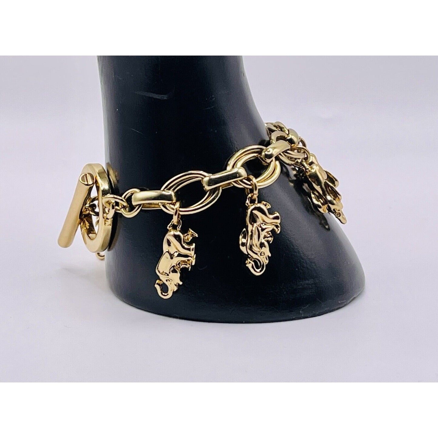 C. WONDER GOLD TONE ELEPHANT CHARM 7.5" TOGGLE BRACELET SUPER CUTE