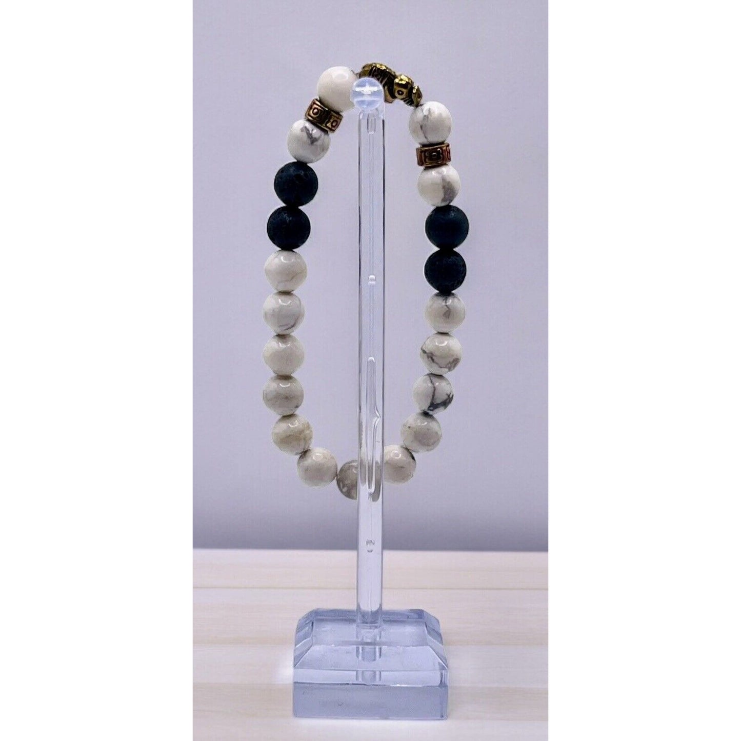 Vintage White Howlite Black Lava Beaded Elephant Charm 3" Bracelet GORGEOUS EUC