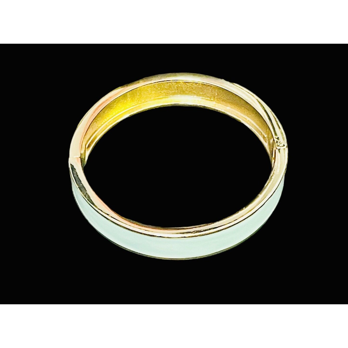 Banana Republic Robins Egg Blue Enamel ClamperGold Tone 2.5” Bracelet EUC PRETTY