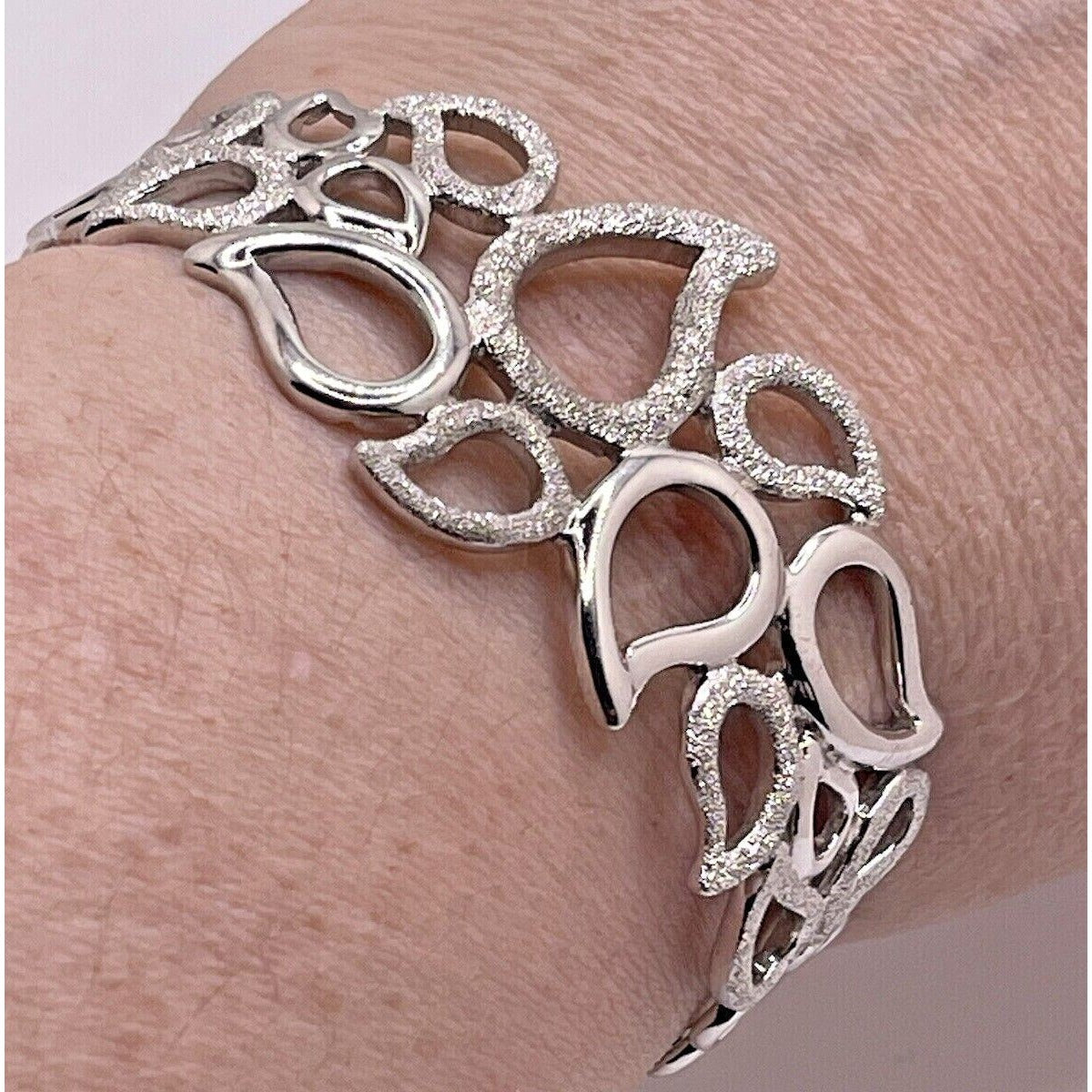 WLG .925 Sterling Silver Adjustable Bracelet GORGEOUS VGUC