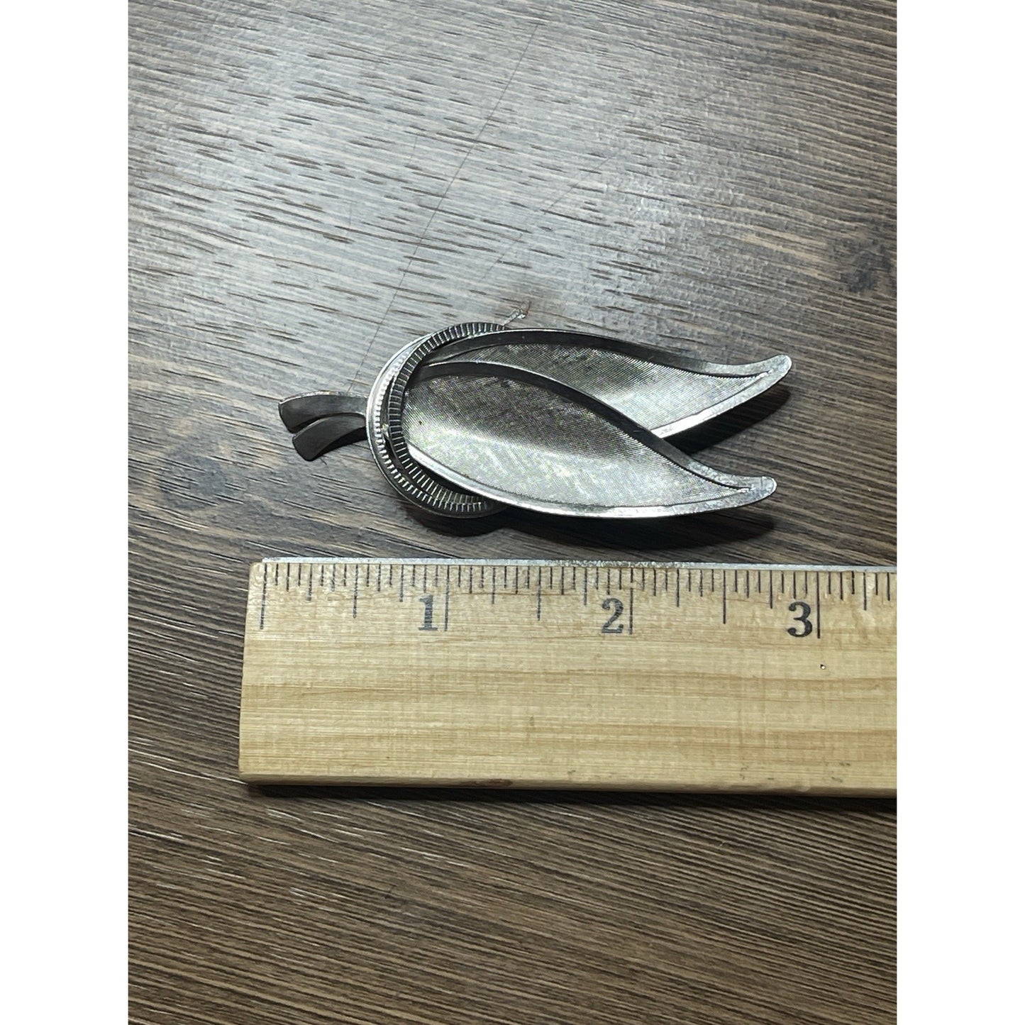 Vintage Double Leaf w/ Double Ring Textured Ribbed Silver-tone 3" Brooch EUC
