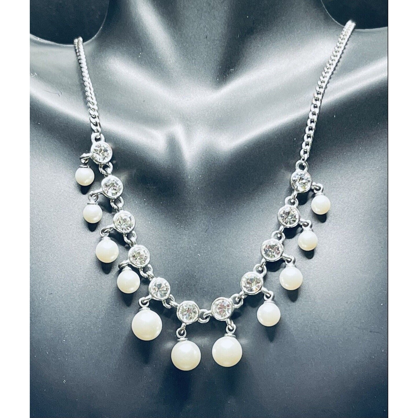 Givenchy Swarovski Crystals Pearls Choker Silver 10" Necklace
