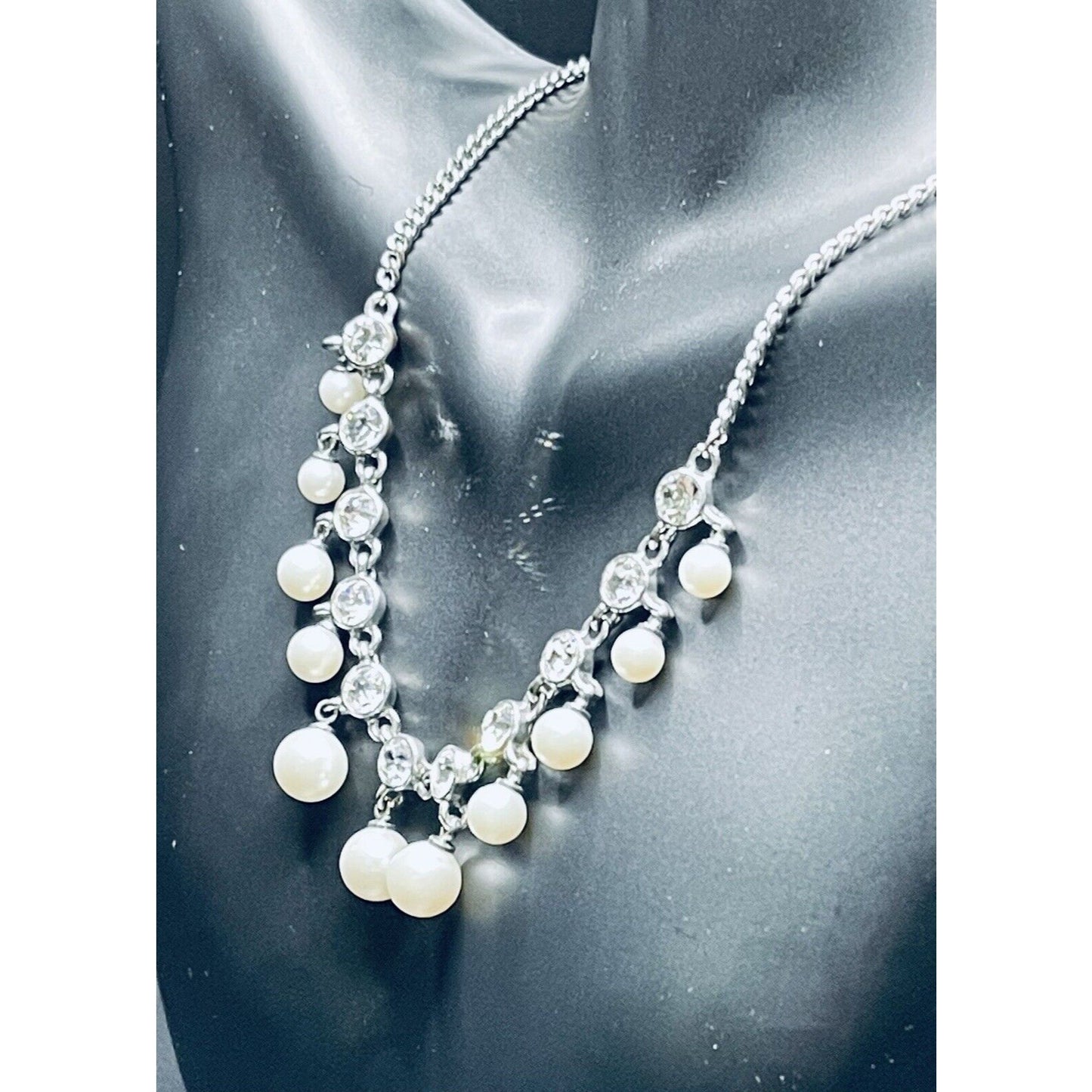 Givenchy Swarovski Crystals Pearls Choker Silver 10" Necklace