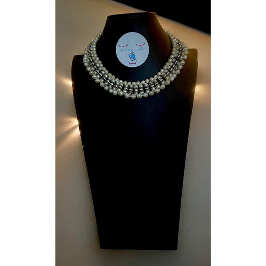 Laguna White Pearls Crystals Accent Silver-tone Gold Capped 17” Choker  VGUC