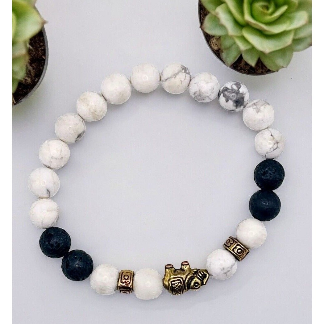 Vintage White Howlite Black Lava Beaded Elephant Charm 3" Bracelet GORGEOUS EUC