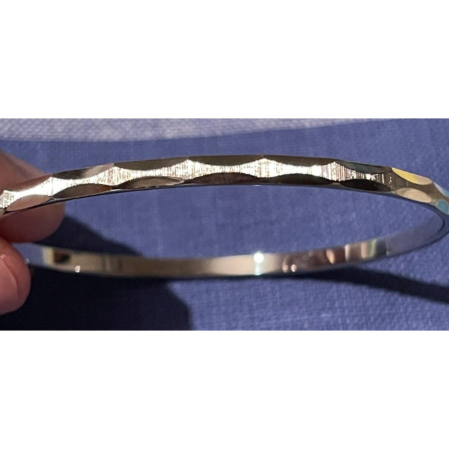 Vintage Monet Diamond Cut Etched Seamless Silver Bangle 7” Bracelet VGUC