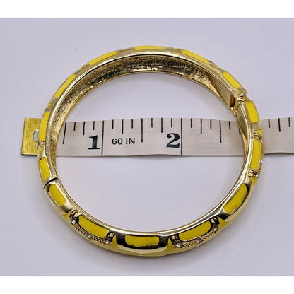 YELLOW & CLEAR RHINESTONES GOOD TONE DESIGNS HINGED METAL BRACELET GORGEOUS EUC