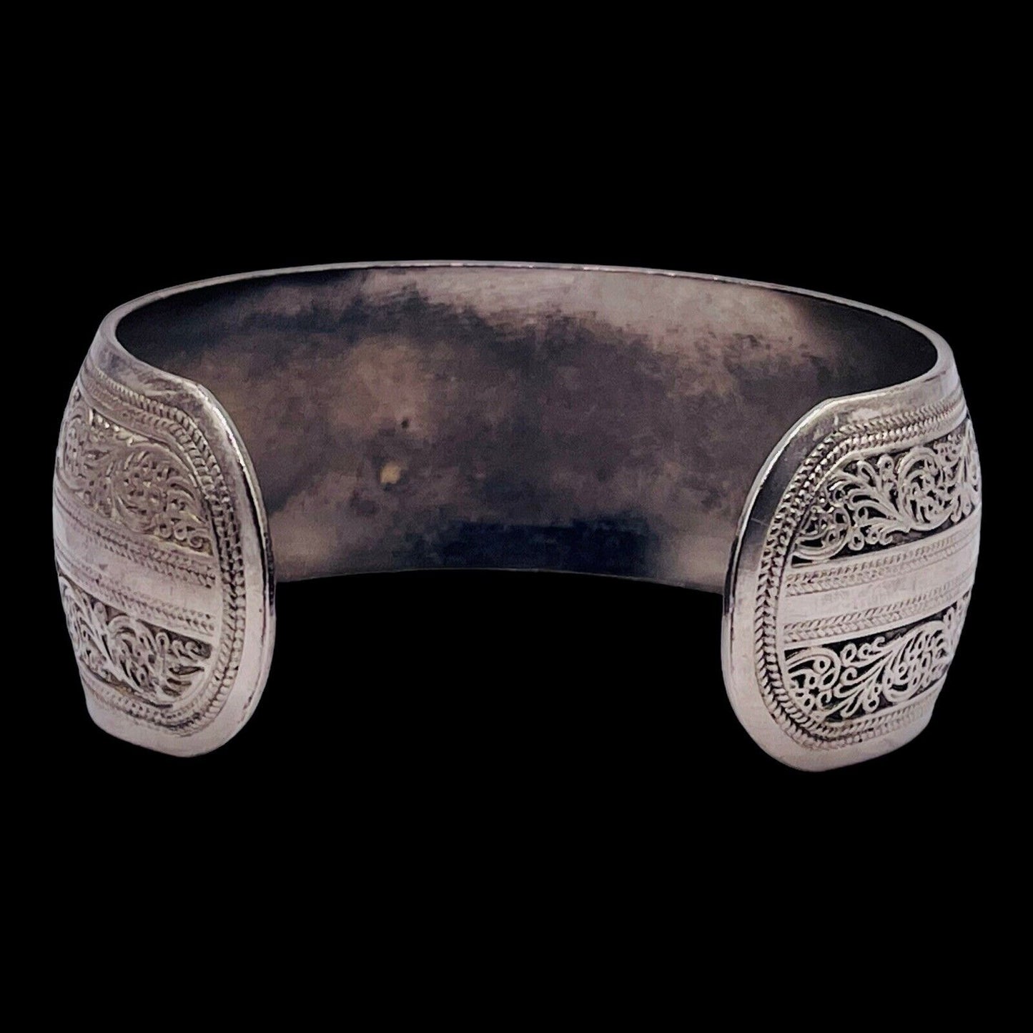 BOHO CHIC FLOWER DOUBLE ENGRAVING OPEN BANGLE CUFF SILVER BRACELET GORGEOUS VGUC