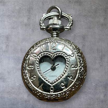 Vintage Quartz Heart Shape Watch w/Silver Rolo Chain  32” Necklace (New Battery)